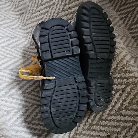 Art to class boots - Picture 3 of 3